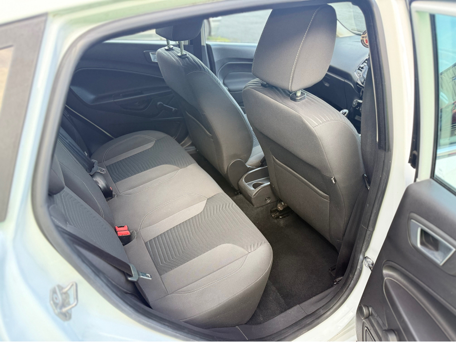 2013 Ford Fiesta ZETEC - 1.2 - LOW MILES - FULL SERVICE HISTORY €7,995