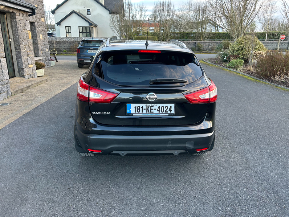 2018 Nissan Qashqai - image 5