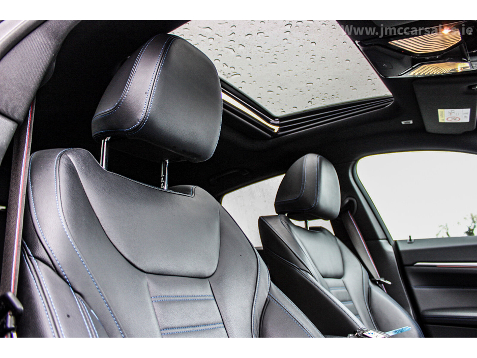 2023 BMW 4 Series - image 13