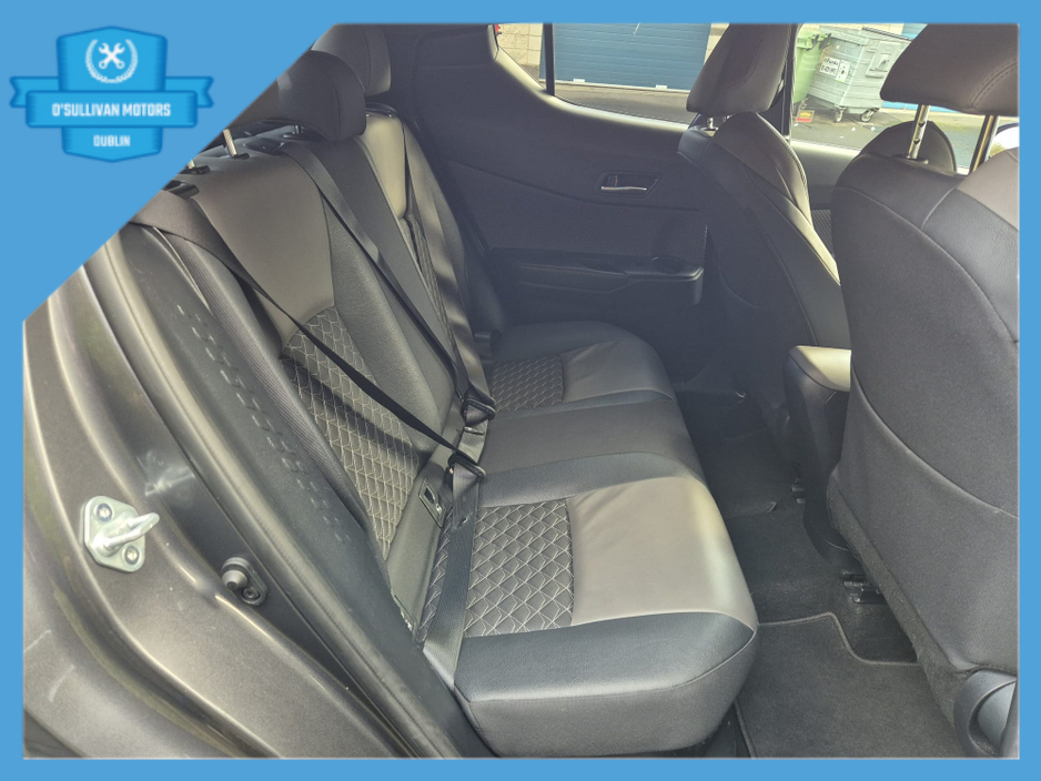 2023 Toyota C-HR HYBRID SOL 4DR AUTO €22,499