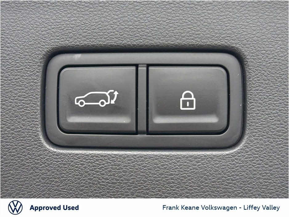 2025 Hyundai Ioniq 9 (Long Range) Platinum Specification €73,900