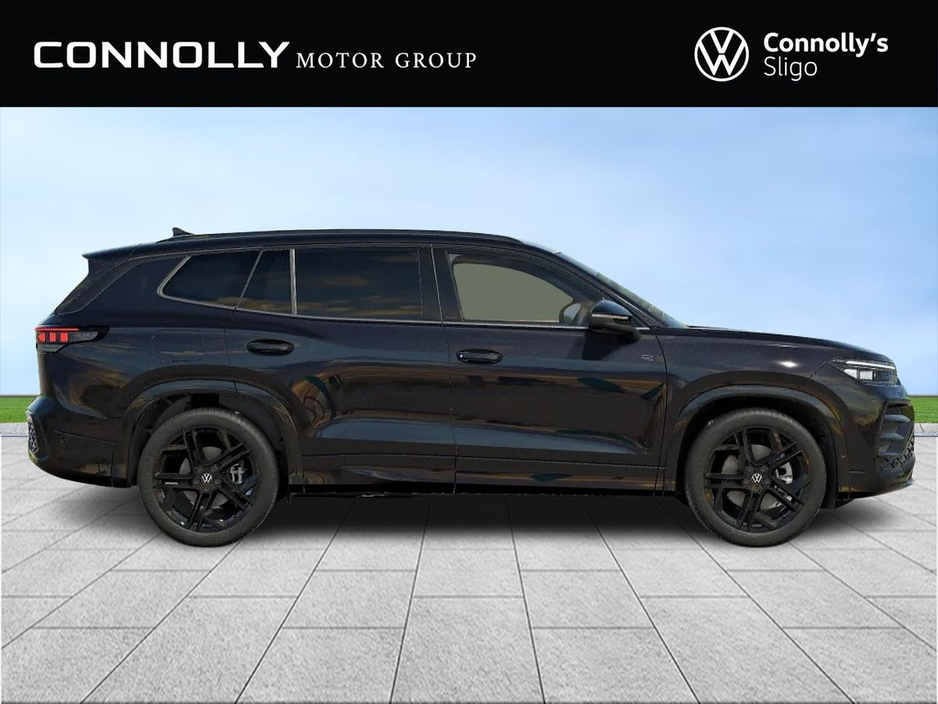 2026 Volkswagen Tayron - image 3