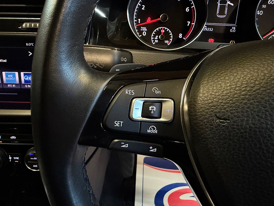 2015 Volkswagen Golf 1.4 TSI 5DR 150HP Highline €15,900