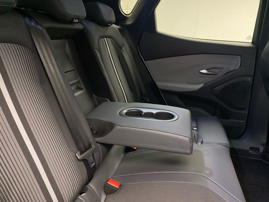 2026 Ford Capri - image 13