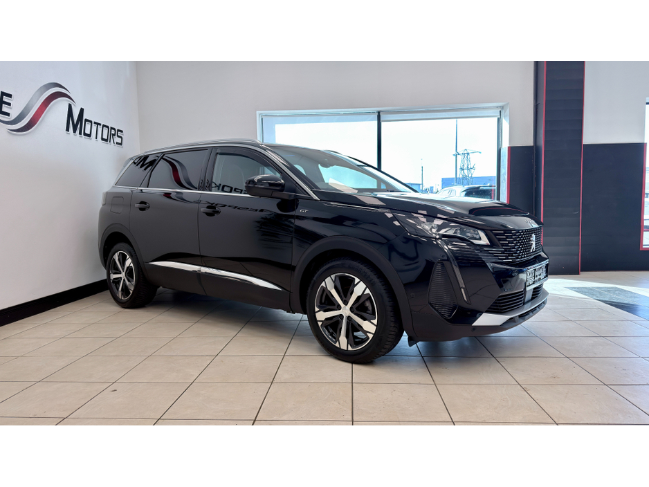 2024 Peugeot 5008 - image 18