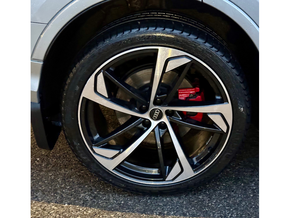 2024 Audi Q7 45 TDI 231 Q TIP S LINE 4DR €99,950