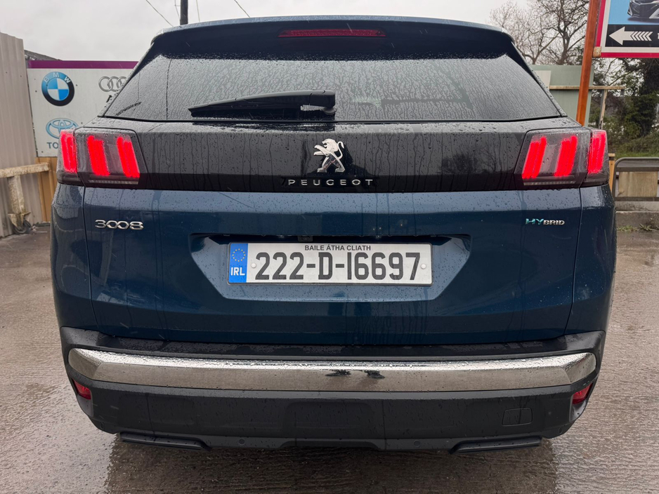 2022 Peugeot 3008 - image 13