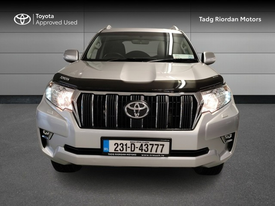 2023 Toyota Landcruiser - image 5