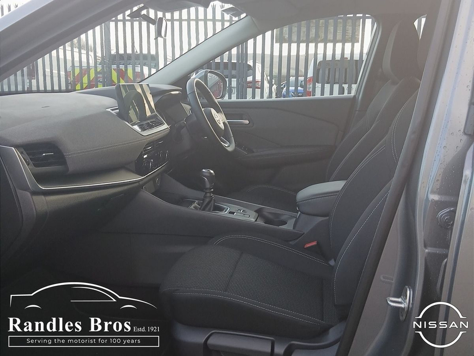 2025 Nissan Qashqai - image 11