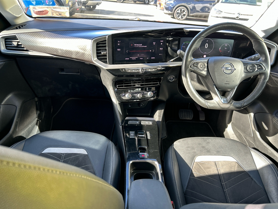 2023 Opel Mokka - image 8