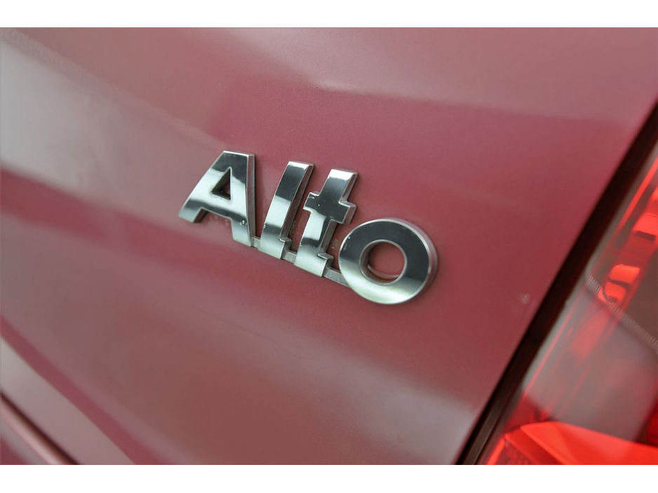 2014 Suzuki Alto - image 26