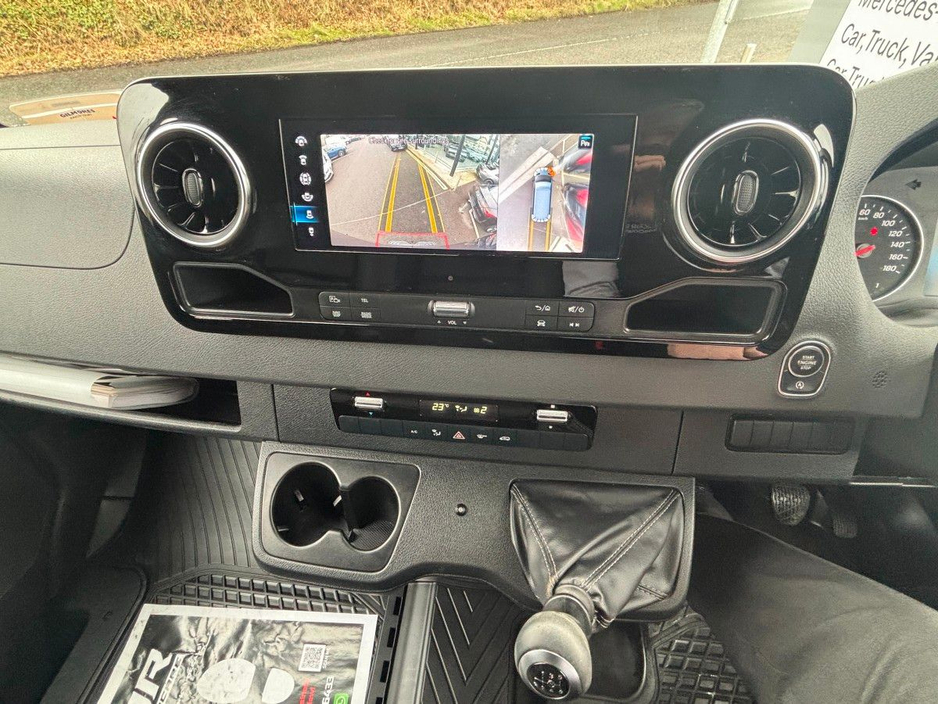 2026 Mercedes-Benz Sprinter - image 13