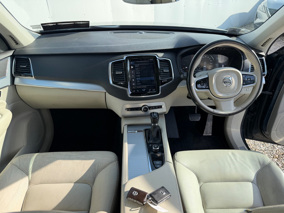2017 Volvo XC90 - image 16