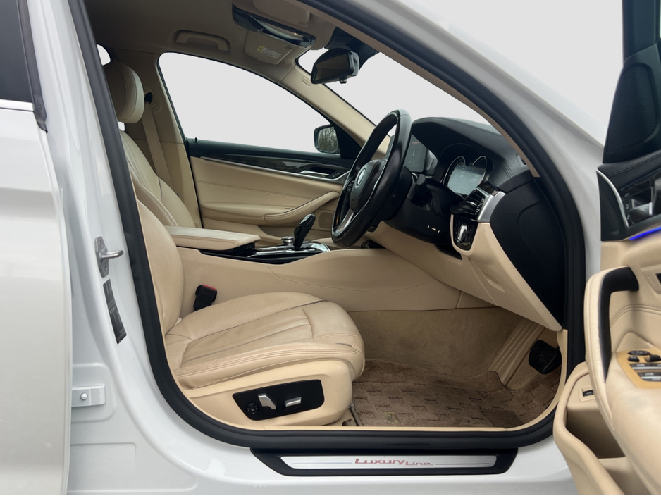 2017 BMW 5 Series 2017 BMW 5 Series 523D Luxury Edition €24,950