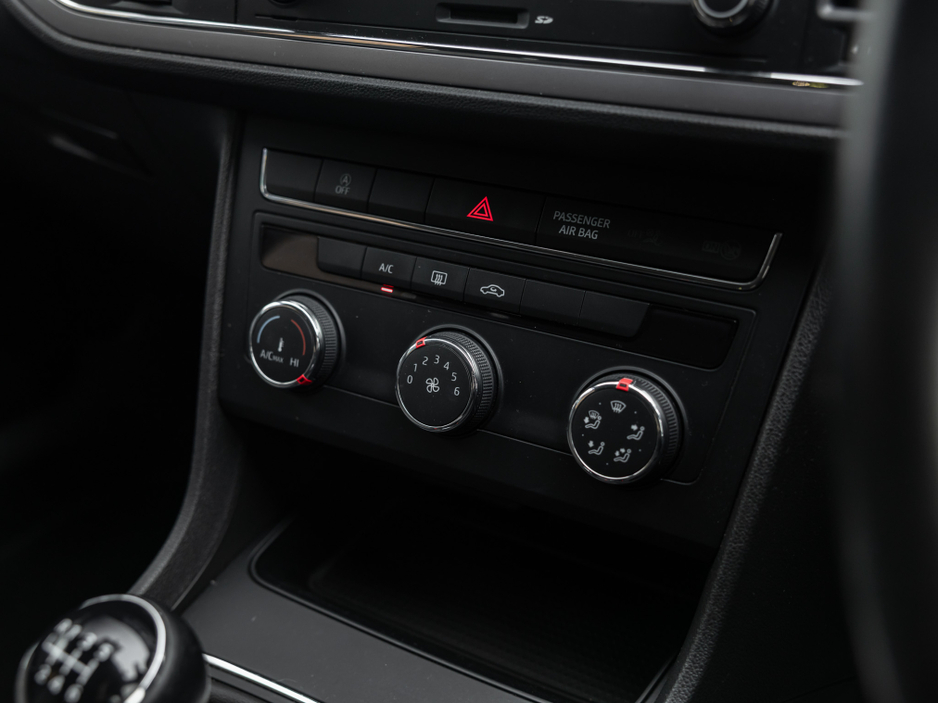 2017 SEAT Leon - image 15