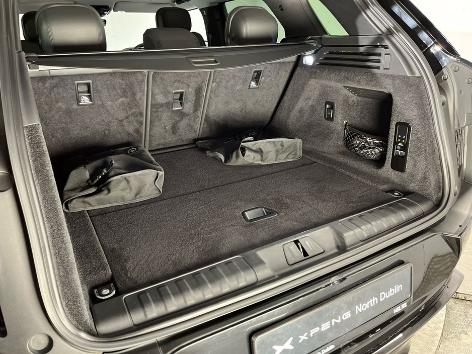 2023 Land Rover Range Rover - image 12