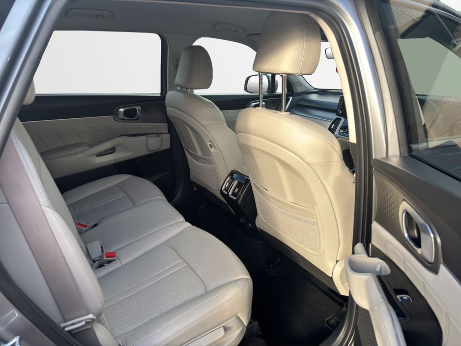 2022 Kia Sorento K3 	“The kind of Sorento everyone wants but rarely finds.” €42,888