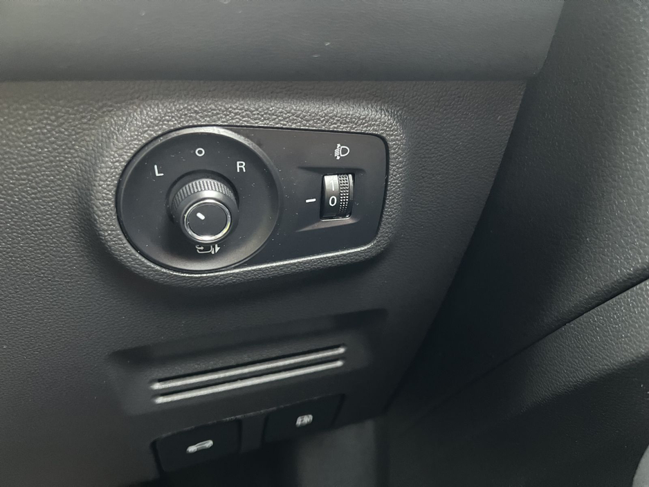 2024 MG ZS - image 20