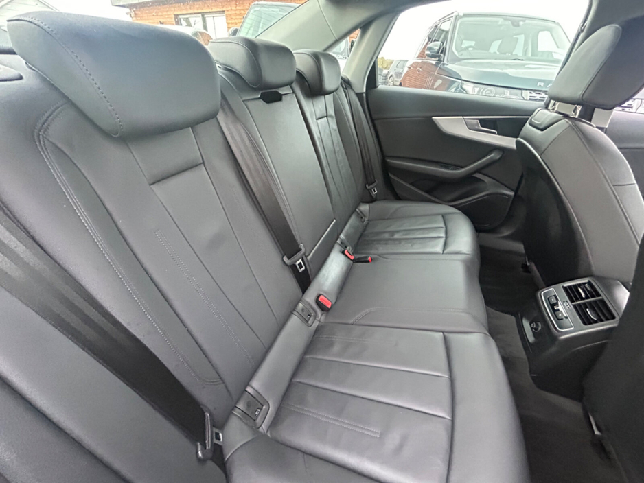 2023 Audi A4 - image 17