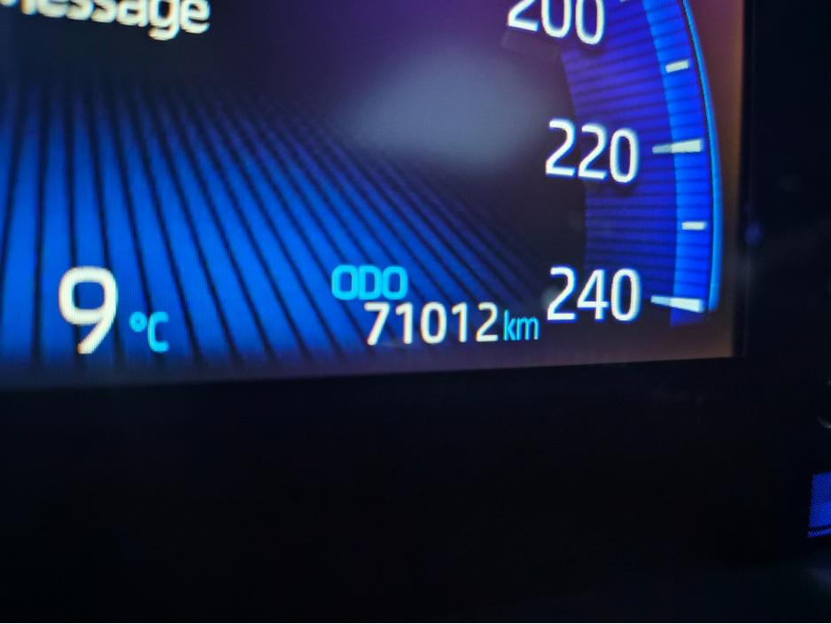 2020 Toyota Corolla HYBRID LUNA SPORT 4DR AUTO €20,995