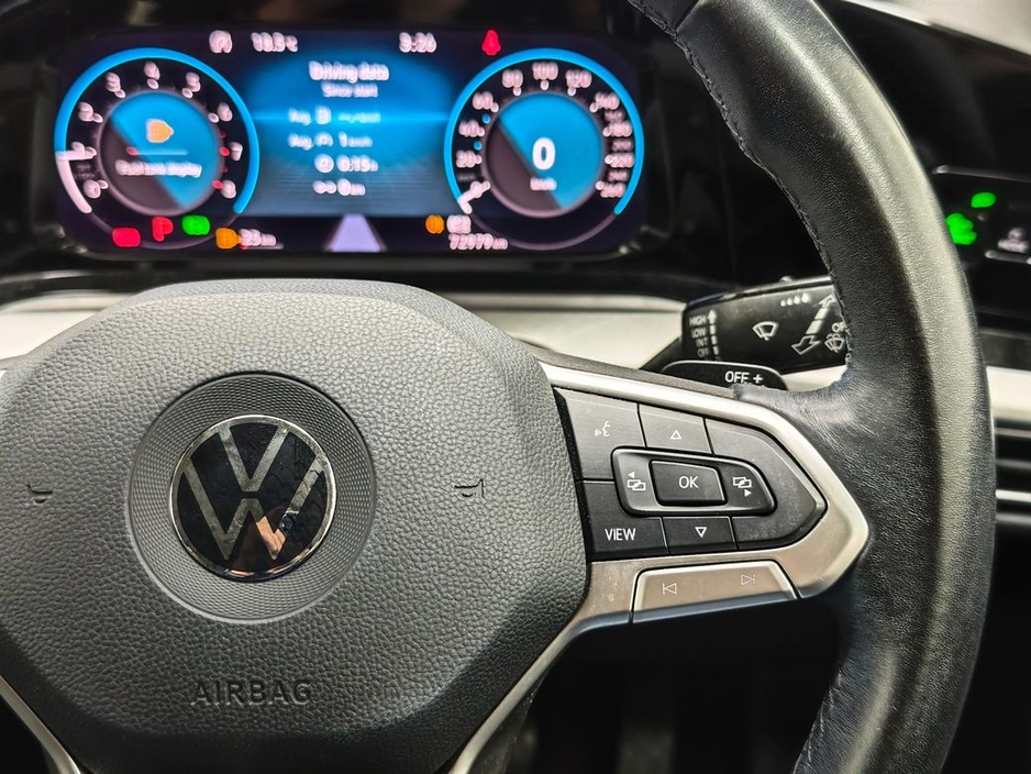 2021 Volkswagen Golf - image 27