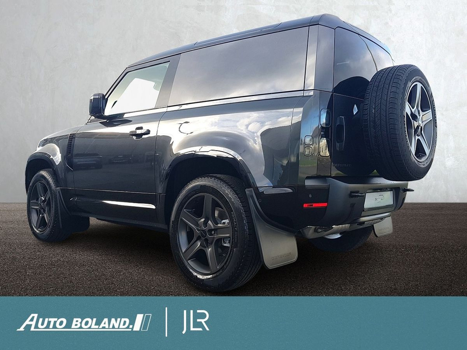 2026 Land Rover Defender * In stock for immediate delivery * X-Dynamic SE 3 Seat D250 Hardtop 90 - 20" Satin Grey Alloy Wheel, Keyless Entry, 360 3D Surround Camera, Air Suspension, Clear Sight Camera €80,450