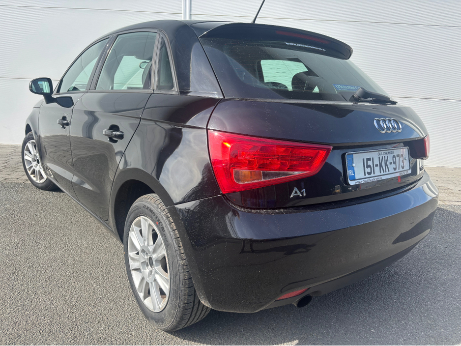2015 Audi A1 - image 15