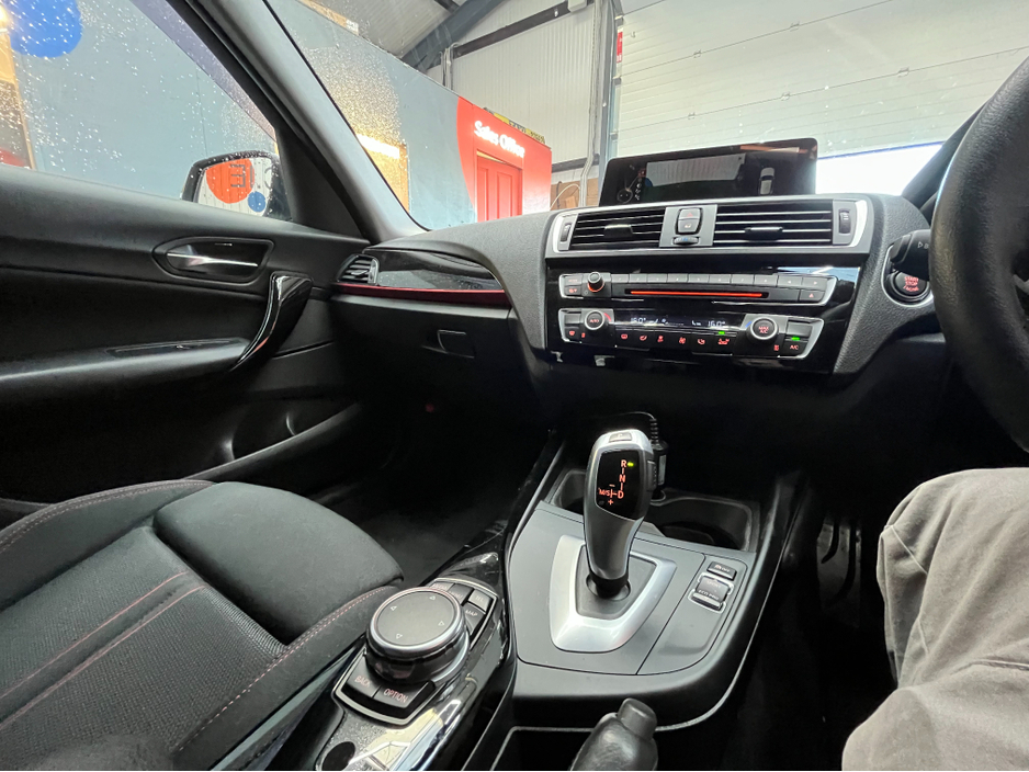 2016 BMW 1 Series - image 14