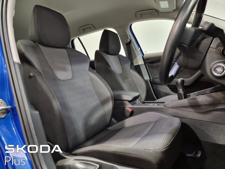 2024 Skoda Octavia - image 27