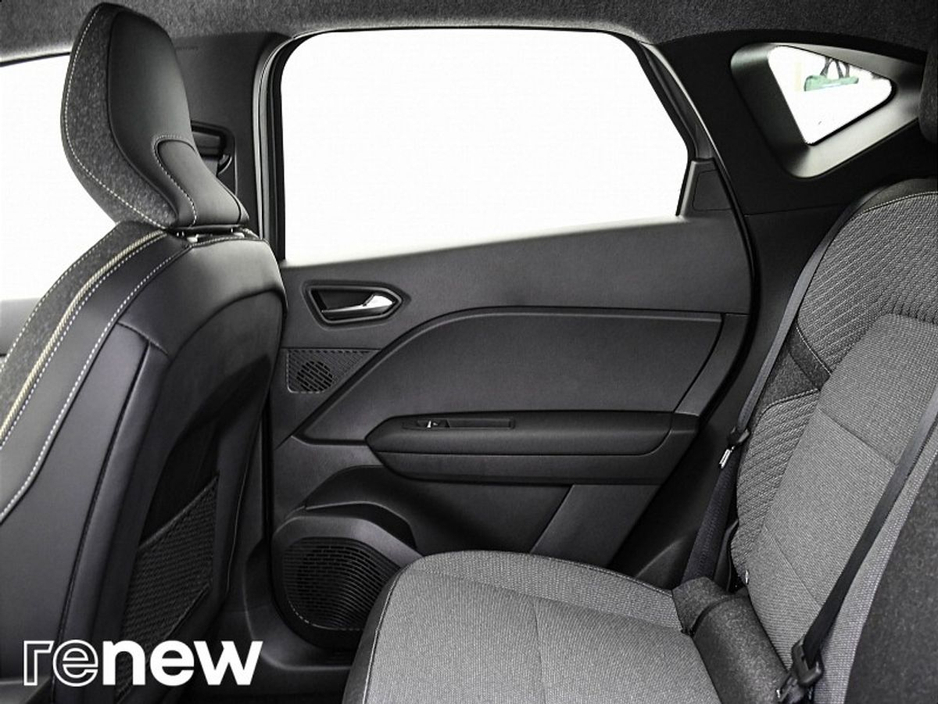 2026 Renault Captur - image 11