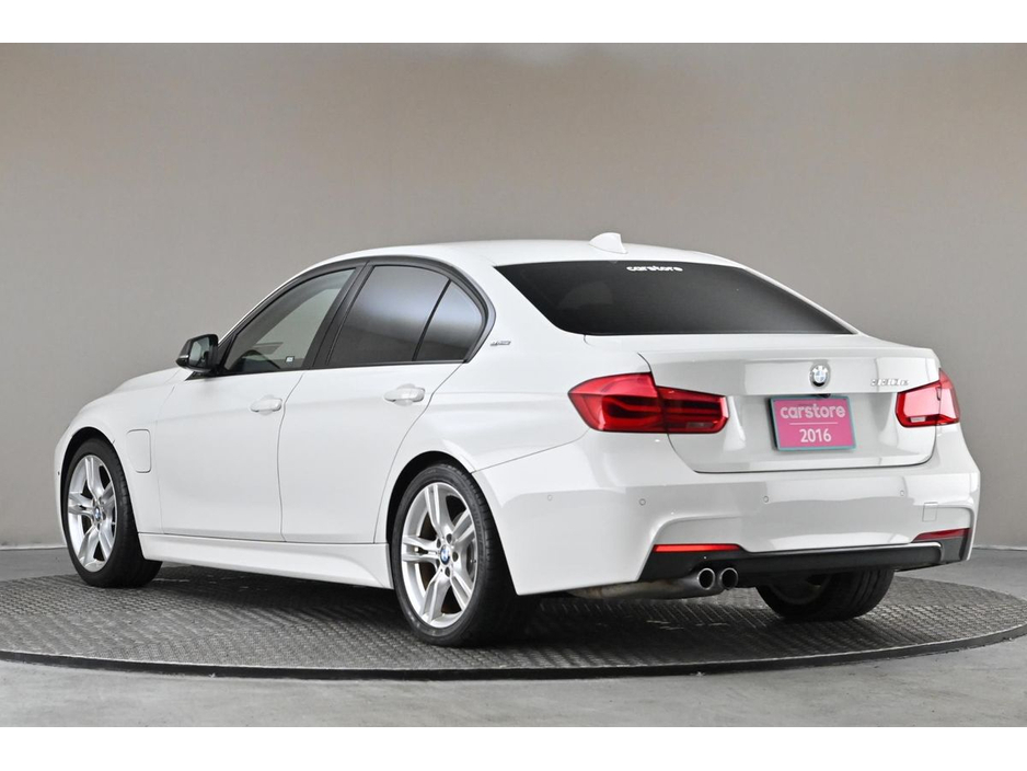 2016 BMW 3 Series 330E M SPORT PLUG-IN HYBRID *ALCANTARA SPORT MEMO SEATS*HEAD-UP DISPLAY*360PAN CAM* €17,890