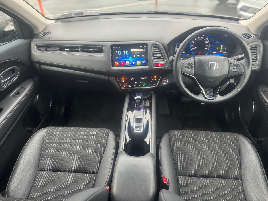 2015 Honda Vezel Hybrid | Heated Seats | Camera | High Spec €13,750