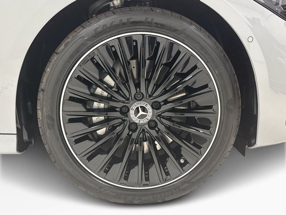 2026 Mercedes-Benz CLE - image 8