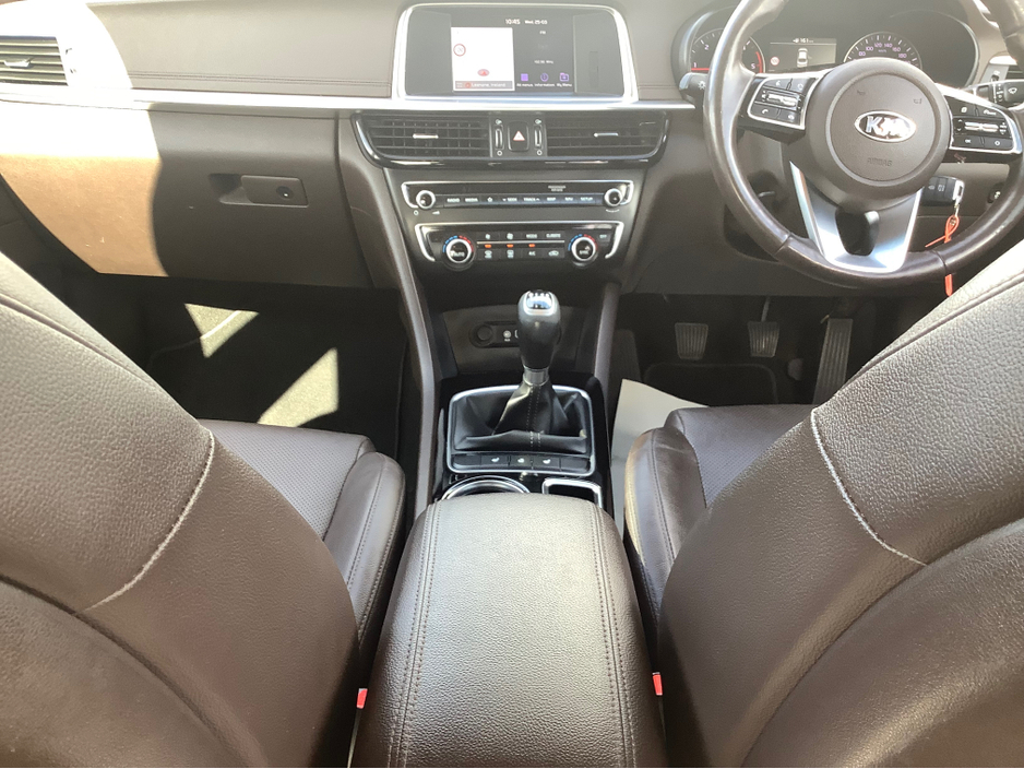 2019 Kia Optima - image 19