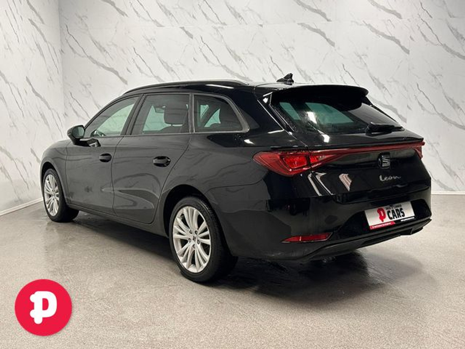 2021 SEAT Leon - image 3