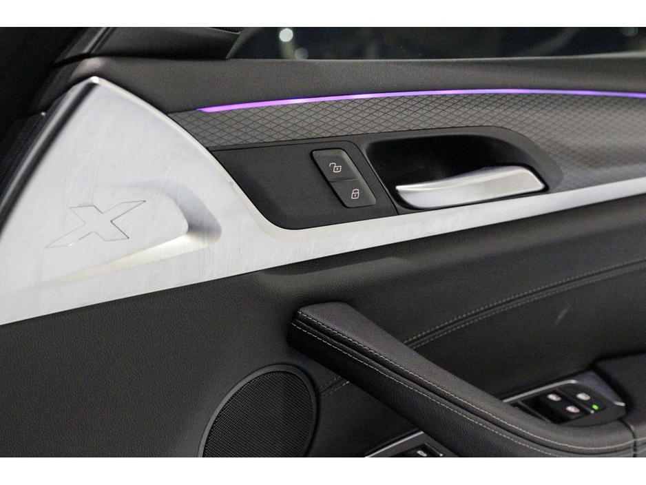 2022 BMW X3 30E M Sport xDrive €46,899