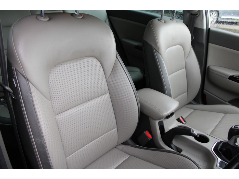 2018 Kia Sportage - image 11