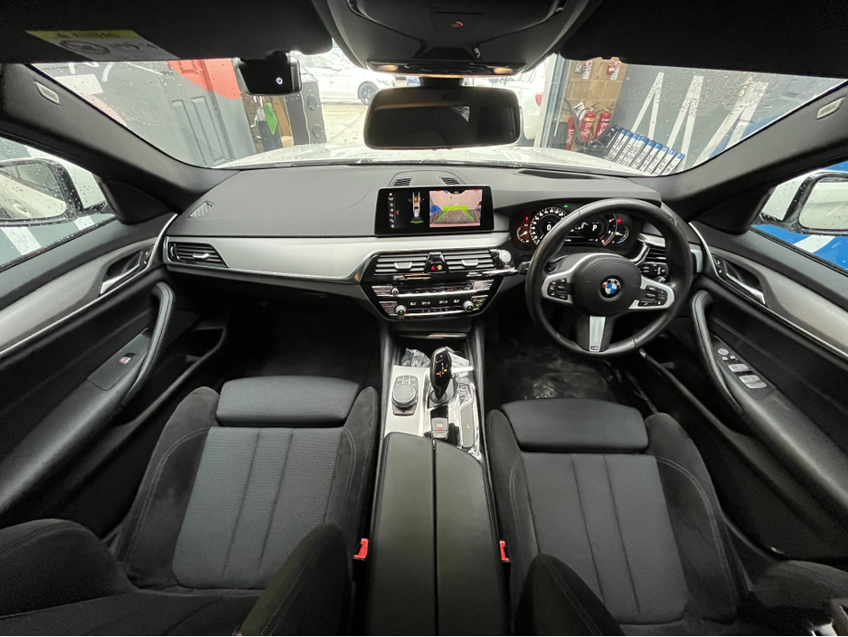 2019 BMW 5 Series €28950 2019 BMW 520D 523D ESTATE TOURING M SPIRIT 2.0 AUTOMATIC / CRUISE CONTROL / REVERSE CAMERA / ELECTRIC SEATS AND MORE €28,950