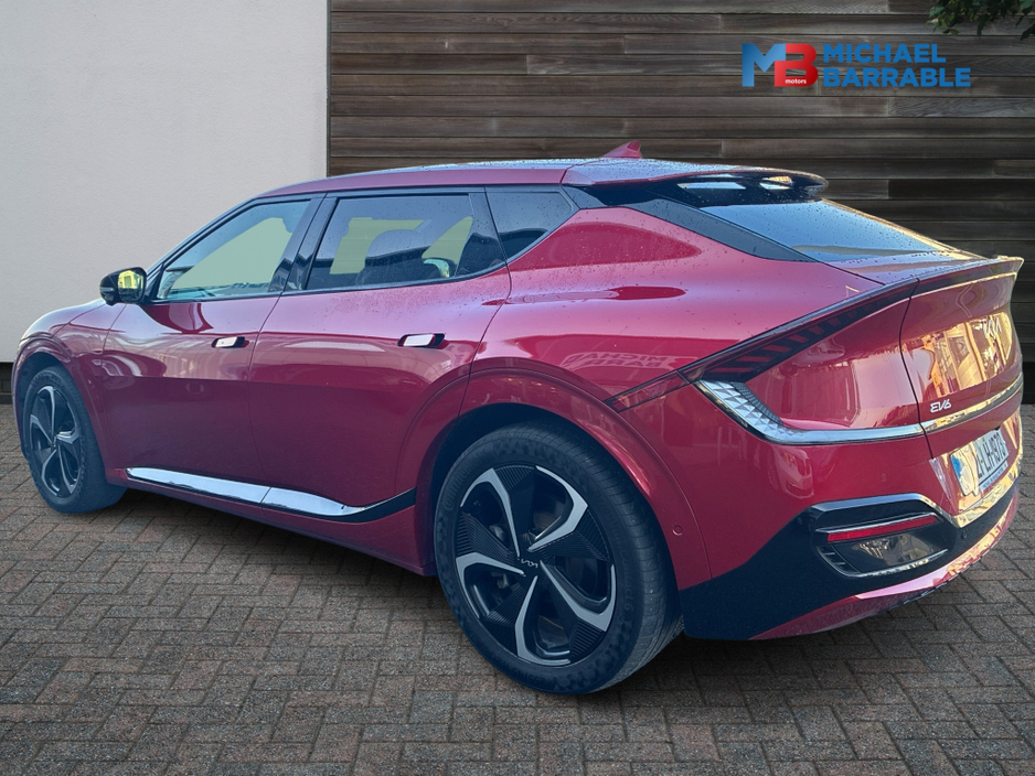 2022 Kia EV6 - image 3