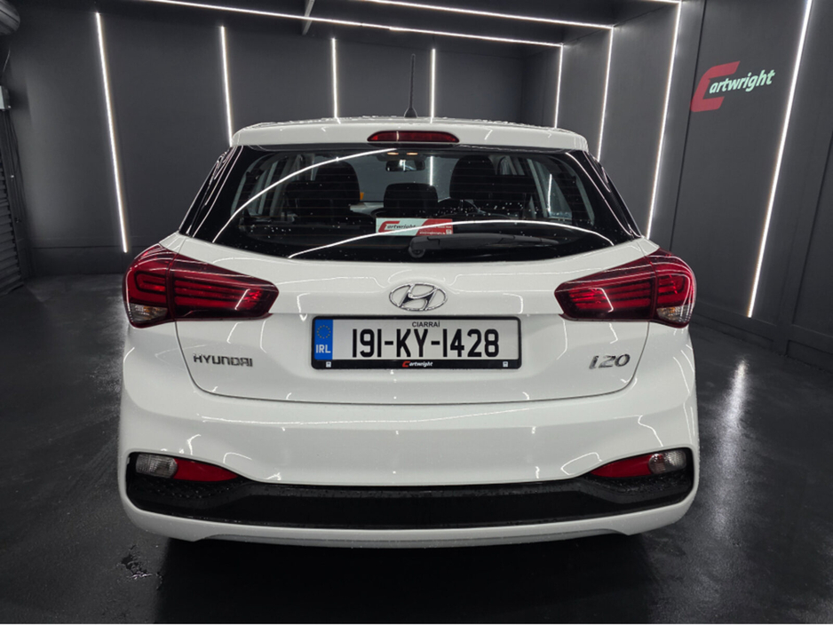 2019 Hyundai i20 - image 5