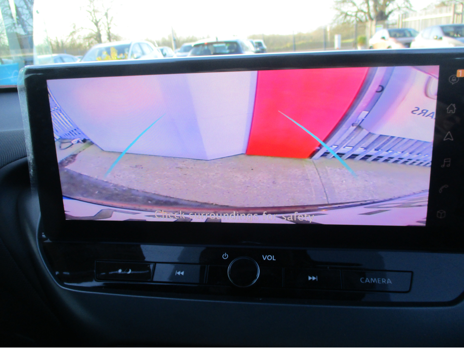 2025 Nissan Juke - image 22