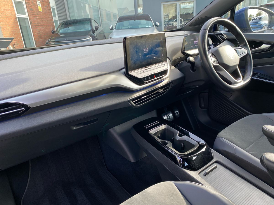 2022 Volkswagen ID.4 - image 12