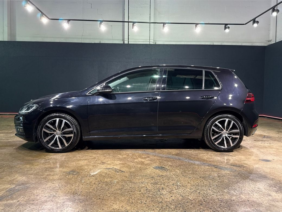 2018 Volkswagen Golf - image 6