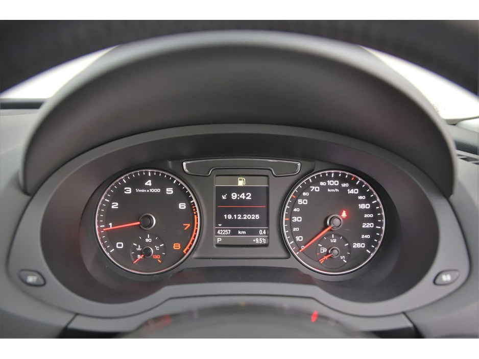 2016 Audi Q3 1.4 TFSI S-TRONIC *FULL LEATHER*PARK SENSORS*REVERSE CAM* €21,890