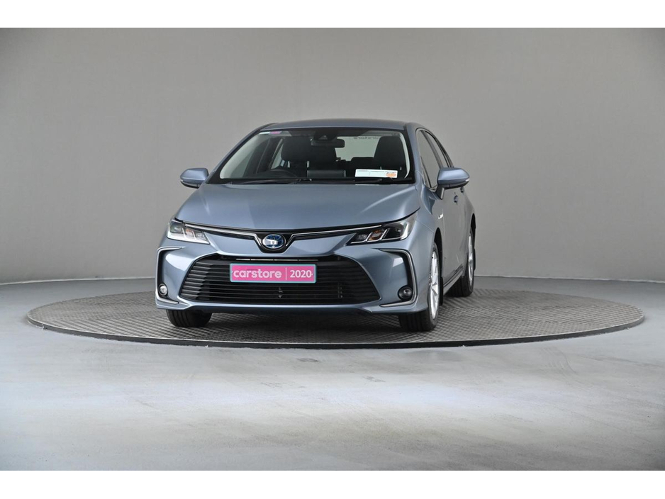 2020 Toyota Corolla - image 3