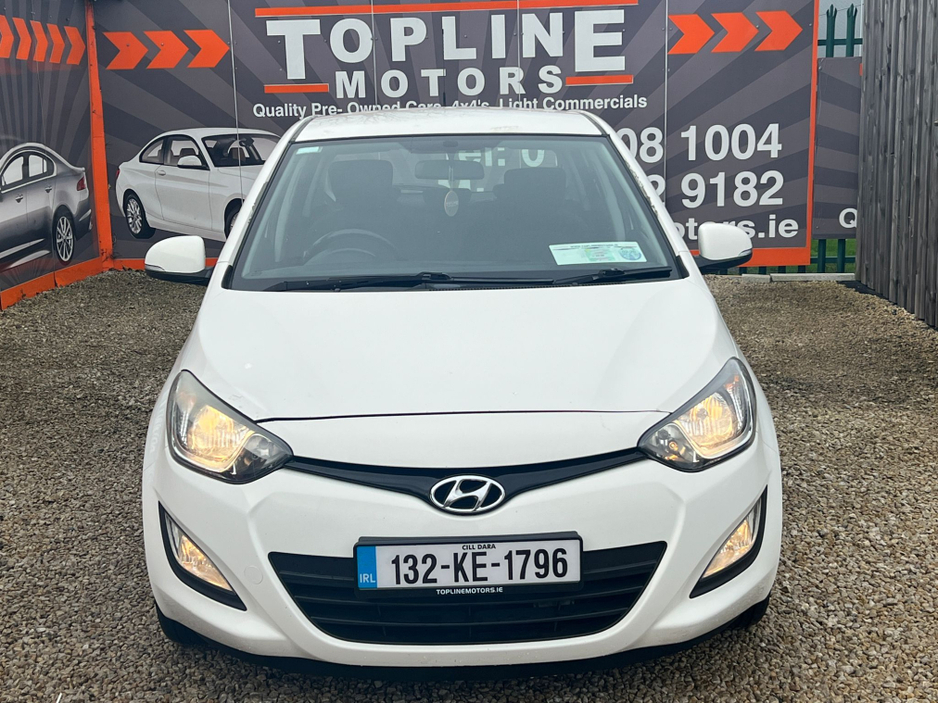 2013 Hyundai i20 - image 3