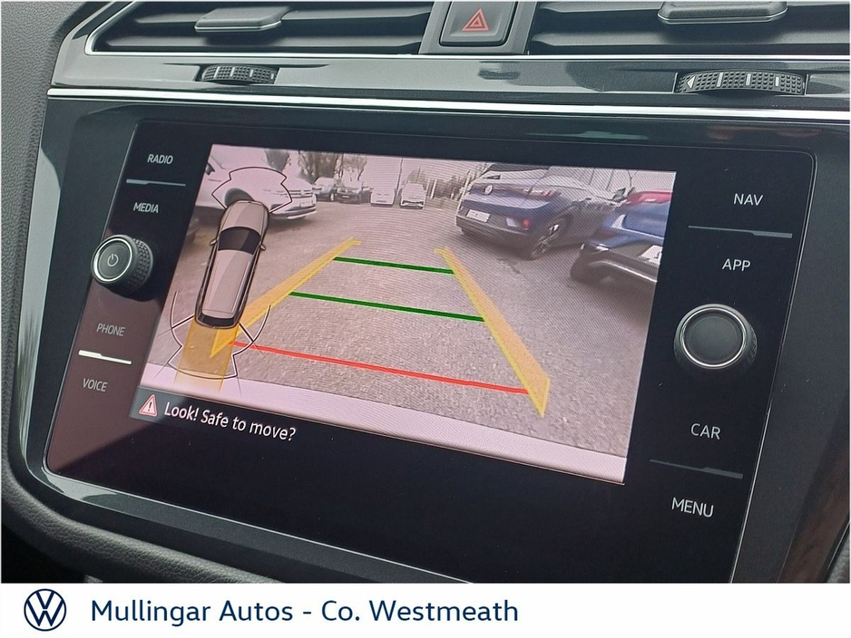 2021 Volkswagen Tiguan - image 17