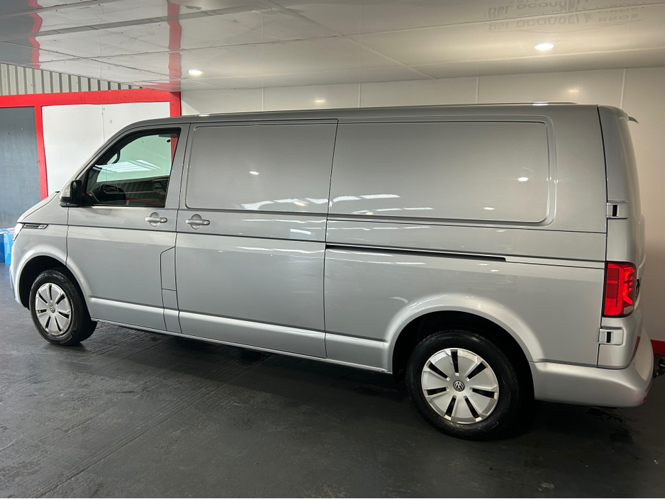 2021 Volkswagen Transporter T6 30 PVL T TDI 15 150HP MANUAL 6SPEED FWD 5DR €22,750