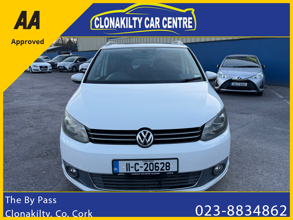 2011 Volkswagen Touran - image 3