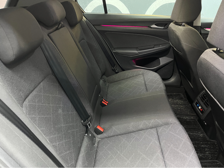 2023 Volkswagen Golf €29950! 2023 VOLKSWAGEN GOLF TDI ACTIVE ADVANCED 2.0 AUTOMATIC / CRUISE CONTROL / REVERSE CAMERA / HEATED SEATS / AMBIENT LIGHTS / PADDLE SHIFTERS €29,950